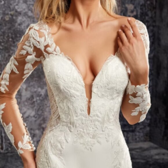 Eddy K Reba Wedding Dress - Picture 2 of 11